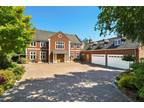 5 bedroom property for sale in Birds Hill Drive, Oxshott, Leatherhead