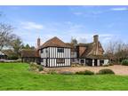 6 bedroom property for sale in Summerhill, Goudhurst, Cranbrook, Kent