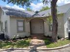 Duplex - San Antonio, TX 8 French Ct