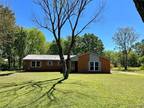 Home For Sale In Wetumpka, Alabama