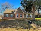 Rental, General Residential - Collierville, TN 408 Great Falls Rd