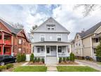 RENOVATED & HISTORIC 1 BEDROOM 38 Sherman St #1