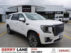 2024 GMC Yukon XL White, 16 miles