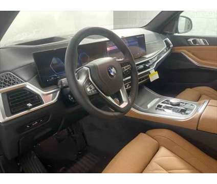 2025 BMW X5 xDrive40i is a Green 2025 BMW X5 3.0si SUV in Freeport NY