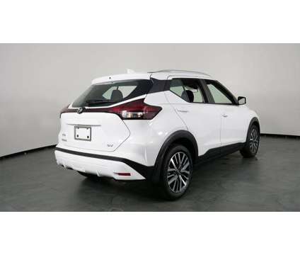 2024 Nissan Kicks SV Xtronic CVT is a White 2024 Nissan Kicks SV Station Wagon in Orlando FL