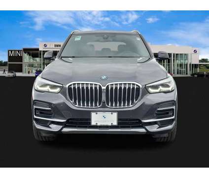2023 BMW X5 xDrive45e is a Grey 2023 BMW X5 3.0si SUV in Mount Laurel NJ