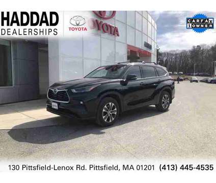 2022 Toyota Highlander XLE is a Grey 2022 Toyota Highlander XLE SUV in Pittsfield MA