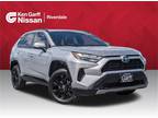 2022 Toyota RAV4 Hybrid SE