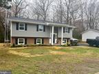 22027 Spring Valley Dr, Lexington Park, MD 20653