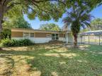 4252 Courier Ln, Holiday, FL 34691
