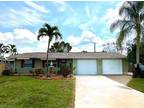 27565 Los Amigos Ln, Bonita Springs, FL 34135