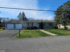 56 Lakeside Dr, Bridgeton, NJ 08302