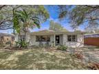 2909 W Rogers Ave, Tampa, FL 33611