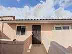 17511 Newland St, Hunting Huntington Beach, CA