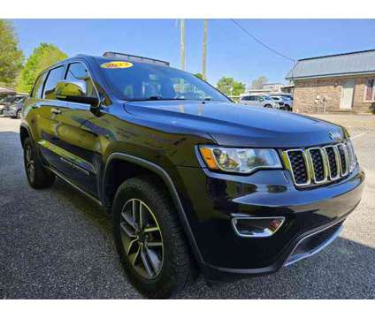 2022 Jeep Grand Cherokee for sale is a Black 2022 Jeep grand cherokee Car for Sale in Hartsville SC