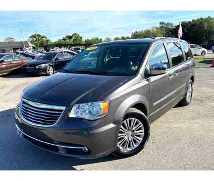 2015 Chrysler Town &amp; Country for sale is a Grey 2015 Chrysler town &amp; country Car for Sale in Orlando FL