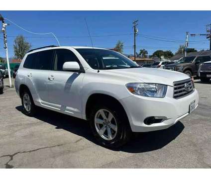 2008 Toyota Highlander for sale is a White 2008 Toyota Highlander Car for Sale in Ontario CA