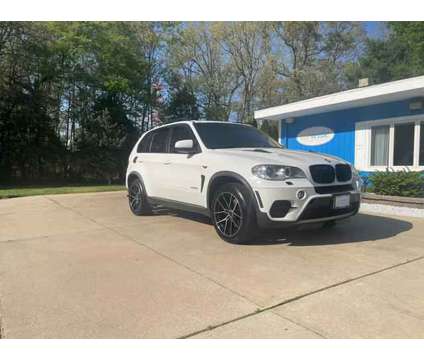 2012 BMW X5 for sale is a White 2012 BMW X5 3.0si Car for Sale in Vineland NJ