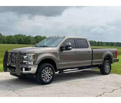 2018 Ford F350 Super Duty Crew Cab for sale is a Grey 2018 Ford F-350 Super Duty Car for Sale in Houston TX