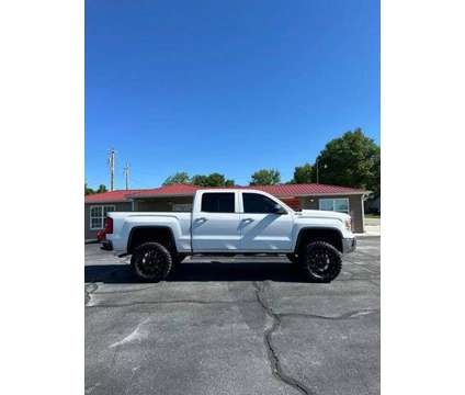 2015 GMC Sierra 1500 Crew Cab for sale is a White 2015 GMC Sierra 1500 Crew Cab Car for Sale in Webb City MO