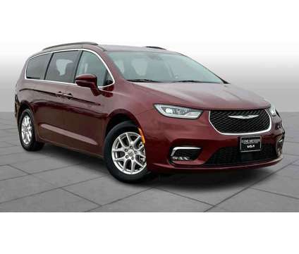 2022UsedChryslerUsedPacificaUsedFWD is a Red 2022 Chrysler Pacifica Car for Sale in Lubbock TX