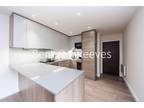 2 bed flat to rent in Boulevard Drive, NW9, London