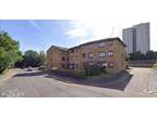 2 bed flat for sale in Sejant House, RM17, Grays
