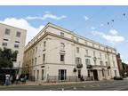 2 bedroom apartment for sale in Parade, Leamington Spa, CV32