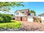 Fron Road, Old Colwyn, Colwyn Bay, Conwy LL29, 5 bedroom detached house for sale