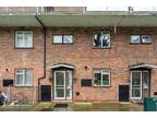 2 bed flat for sale in Buxton Drive, E11, London
