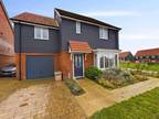 4 bed house to rent in Equine Way, OX39, Chinnor