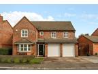 5+ bedroom house for sale in Hathorn Road, Hucclecote, Gloucester