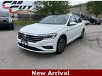 2019 Volkswagen Jetta White, 61K miles