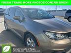 2017 Chrysler Pacifica Silver, 25K miles