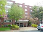 Condo For Rent In Fort Lee, New Jersey