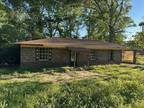 Home For Sale In Purvis, Mississippi
