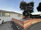 $4,200 - Beautifully remodeled 3 Bedroom 2 Bathroom Duplex In Sunnyvale 686 San