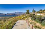 Home For Sale In Lake Isabella, California