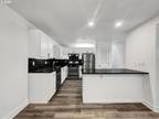 Condo For Sale In Portland, Oregon