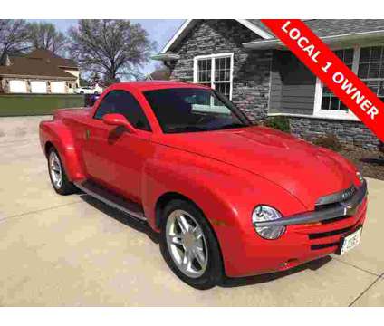 2004 Chevrolet SSR Base is a Red 2004 Chevrolet SSR Truck in Effingham IL