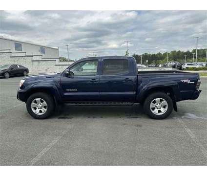 2013 Toyota Tacoma PreRunner V6 is a Blue 2013 Toyota Tacoma PreRunner Truck in Springfield VA