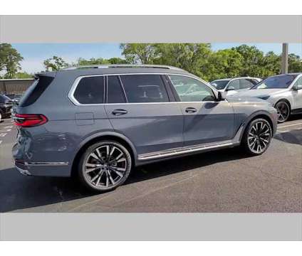 2025 BMW X7 xDrive40i is a Gold 2025 SUV in Jacksonville FL