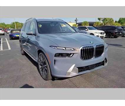 2025 BMW X7 xDrive40i is a Gold 2025 SUV in Jacksonville FL