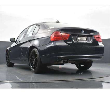 2010 BMW 3 Series xDrive is a Blue 2010 BMW 3-Series Sedan in Mcdonough GA