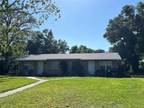 Home For Sale In Lake Mary, Florida