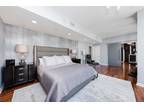 Condo For Sale In Chicago, Illinois