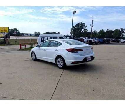 2020 Hyundai Elantra for sale is a White 2020 Hyundai Elantra Car for Sale in West Monroe LA