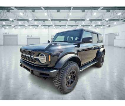 2024NewFordNewBroncoNew4 Door Advanced 4x4 is a Black 2024 Ford Bronco Car for Sale in Pampa TX