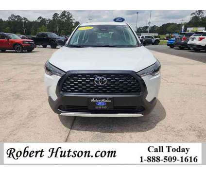 2023 Toyota Corolla Cross L is a White 2023 Toyota Corolla Car for Sale in Moultrie GA