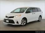 2019 Toyota Sienna L